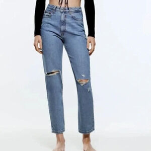 Zara Jeans The 90's Mom Fit Denim Size 4